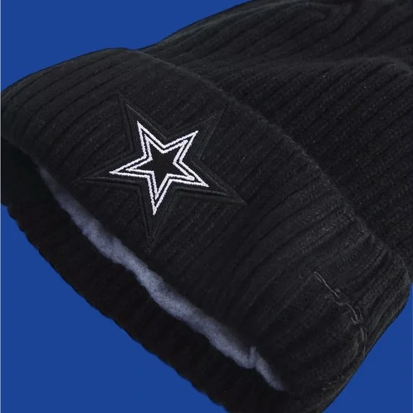 Pro‎ Standard NFL Dallas Cowboys Paint The City Winter Cuffed Black Beanie OSFM - Picture 2 of 2